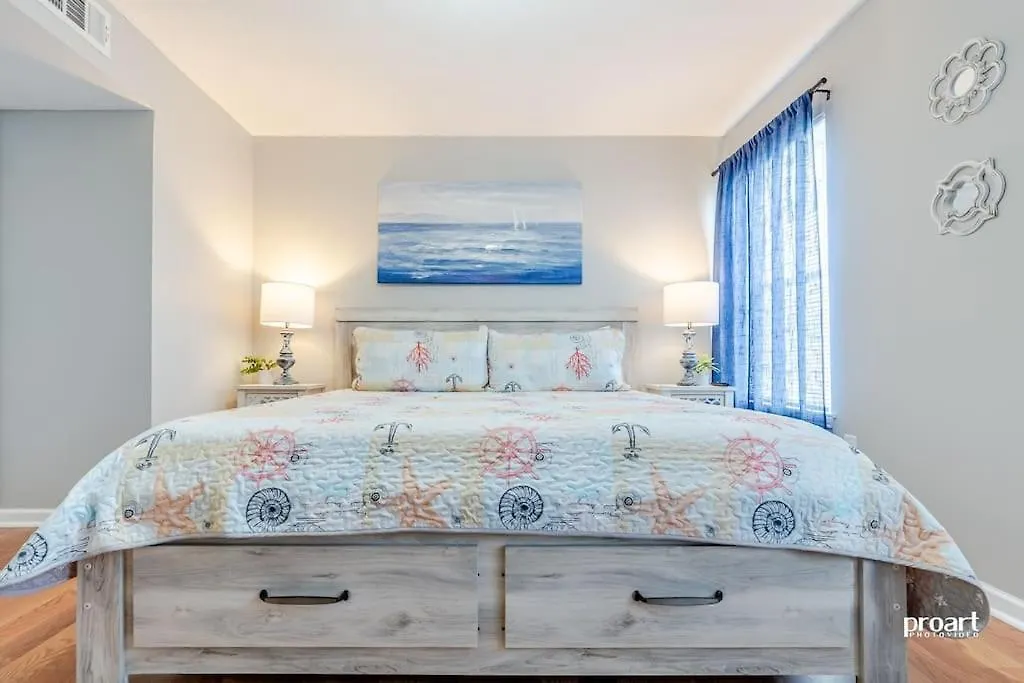 Apartment Hidden Gem - Pool Access, Walk To Beach Destin United States